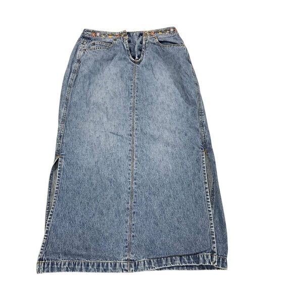 Route 66 Dresses & Skirts - Vintage Route 66 Floral Embroidered Trim Denim Midi Skirt 6 Y2K Boho Festival